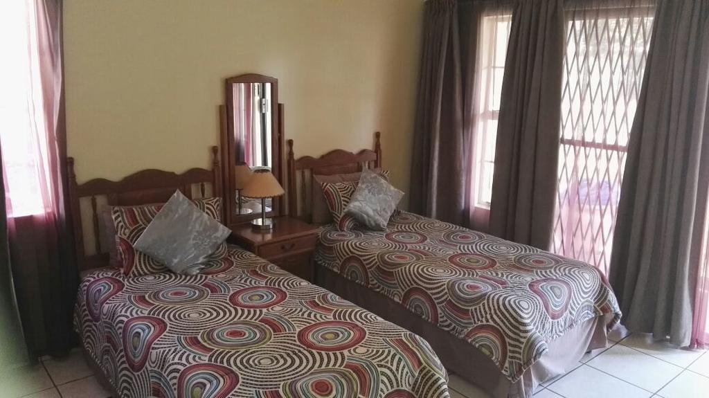 Ezulwini Guest House Exterior photo